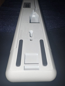 Линейный микрофонный массив Shure MXA710W-4FT