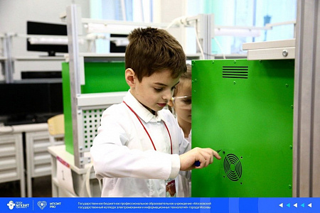 АГРОКЛАСС. Агролаборатория ECOBOX ED АГРОКЛАСС. Агролаборатория ECOBOX ED