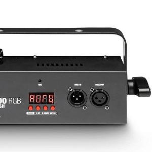 LED прибор Cameo THUNDER WASH 100 RGB LED прибор Cameo THUNDER WASH 100 RGB