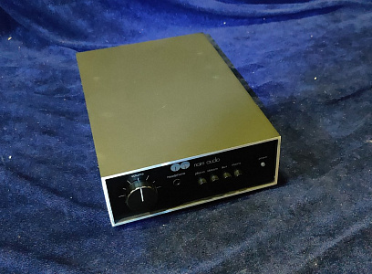 Интегральный усилитель Naim Nait 50 Интегральный усилитель Naim Nait 50
