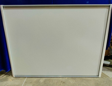 SMART Board SBM680 с пассивным лотком SBM680/SBM685