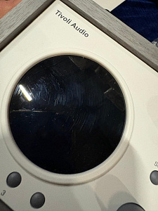 Радиоприемник с часами Tivoli Model One+ Цвет: Серый/Белый [Grey/White]