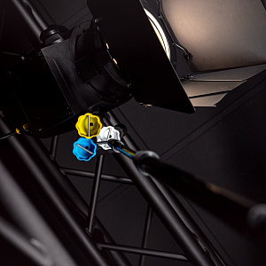 LED прибор Cameo F2 D PO LED прибор Cameo F2 D PO