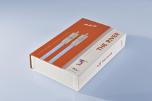 Кабель межблочный  RCA Van den Hul 3T The River Hybrid. Длина 1,5 метра